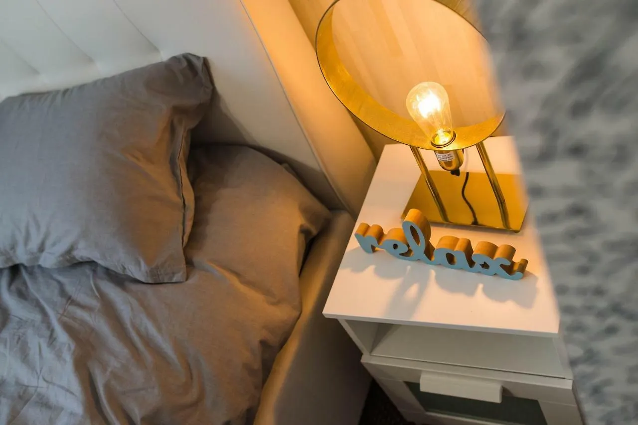 Amalia Apartment North Railway Station 부쿠레슈티 0*,  루마니아